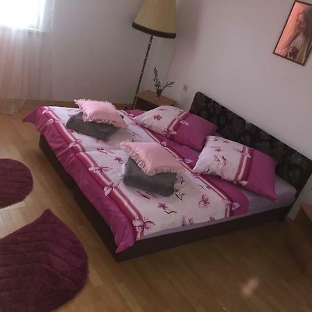 Apartman Luis Silence Šestanovac Kültér fotó