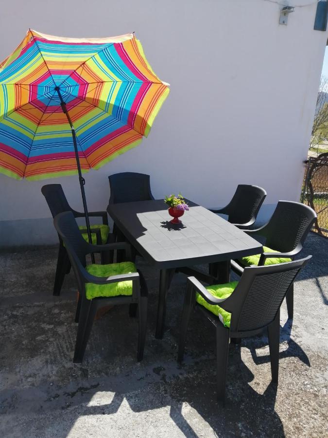 Apartman Luis Silence Šestanovac Kültér fotó