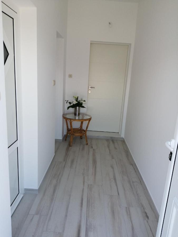 Apartman Luis Silence Šestanovac Kültér fotó
